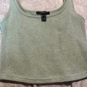 mint green ribbed tank top.